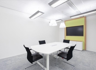 125 m² Conference room in Den Bosch, Willemsplein 2 (5211 AK) - 1 | MatchOffice.com