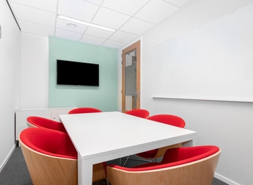 500 m² Convention center in Den Bosch, Stationsplein 91-105 (5211 BM) - 1 | MatchOffice
