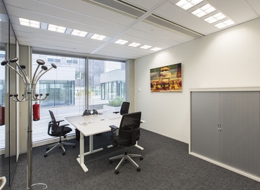 100 m² Meeting room in Rotterdam, Rotterdam Airportplein 22 (3045 AH) - 9 | MatchOffice
