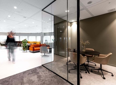 5500 m² Business park in Hoofddorp, Taurusavenue 9 (2132 LS) - 1 | MatchOffice.com
