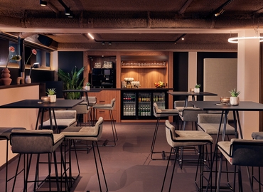 Conferentiecentr huren in Amsterdam Nieuw-West, Marius Bauerstraat 401, (1062 AP) - 1 | MatchOffice.nl