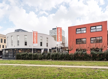 200 m² Business center in Sloterdijk, Arlandaweg 92 (1043 EX) - 1 | MatchOffice
