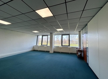 Bedrijfsruimte huren in Spijkenisse, Curieweg 9, (3208 KJ) - 9 | MatchOffice