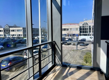 Bedrijfsgebouw huren in Spijkenisse, Curieweg 9, (3208 KJ) - 1 | MatchOffice.nl