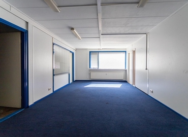 240 m² Business space in Lisse, Achterweg-Zuid 82 (2161 DZ) - 3 | MatchOffice.com