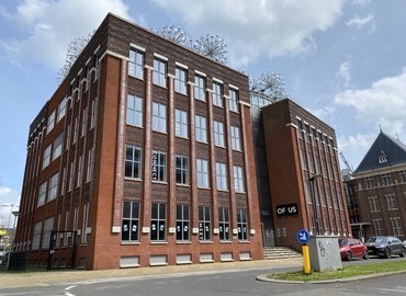30 m² Convention center in Enschede, Piet Heinstraat 12 (7511 JE) - 1 | MatchOffice
