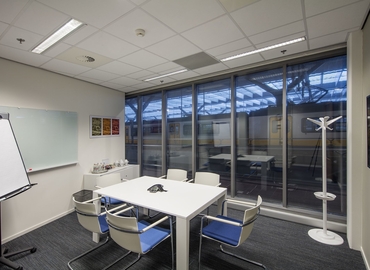100 m² Conference hall in Rotterdam, Stationsplein 18 - A (3013 AJ) - 0 | MatchOffice.com