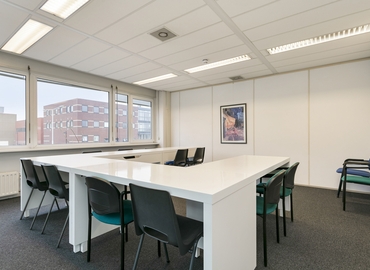 200 m² Business space in Spijkenisse, Curieweg 7 (3208 KJ) - 11 | MatchOffice