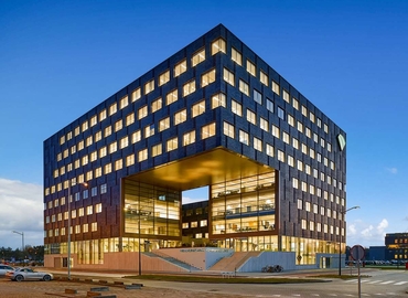 10 m² Business space in Rotterdam, Rotterdam Airportplein 22 (3045 AP) - 0 | MatchOffice