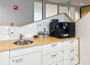 10 m² Business park in Rotterdam, Rotterdam Airportplein 22 (3045 AP) - 5 | MatchOffice.com