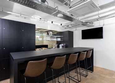 10 m² Business center in Amsterdam Centre, Nieuwezijds Voorburgwal 104-108 (1012 SG) - 5 | MatchOffice.com