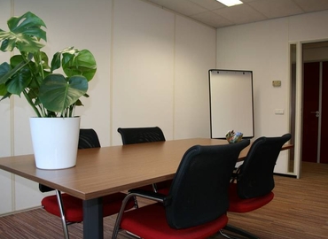 60 m² Business center in Arnhem, Vlamoven 34 (6826 TN) - 4 | MatchOffice.com