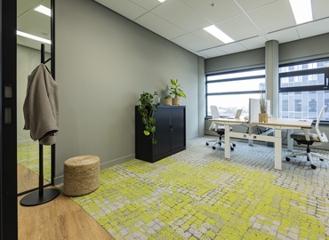 560 m² Business park in Rotterdam, Wilhelminaplein 1-40 (3072 DE) - 2 | MatchOffice.com