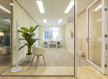 560 m² Business space in Rotterdam, Wilhelminaplein 1-40 (3072 DE) - 13 | MatchOffice.com