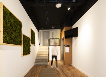100 m² Business space in Utrecht, Middenburcht 136 (3452 MT) - 3 | MatchOffice