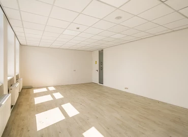 21 m² Serviced office in Aalsmeer, Van Cleeffkade 15 (1431 BA) - 19 | MatchOffice.com