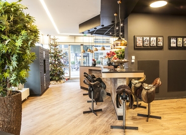 200 m² Business space in Amsterdam South, Claude Debussylaan 7 (1082 MC) - 5 | MatchOffice