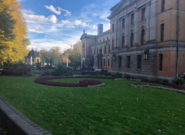 400 m² Office space up for rent in Oslo, Fridtjof Nansenplass 4, 0160 - 11 | MatchOffice