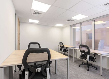 10 m² Business center in Muscat, Holiday Inn Muscat Al Seeb (121) - 7 | MatchOffice