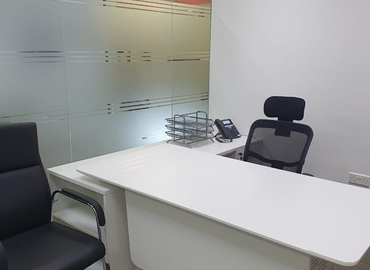 18 m² Business park in Al Khuwair, Dauhat Al Adab St (136) - 4 | MatchOffice.com