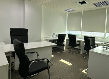 18 m² Business space in Al Khuwair, Dauhat Al Adab St (136) - 5 | MatchOffice.com