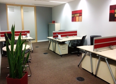 Przestrzeń coworkingową do wynajęcia w Warszawa Śródmieście