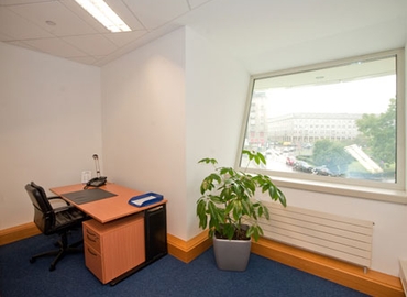  Coworking do wynajęcia w Warszawa Śródmieście