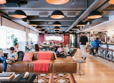 Przestrzeń coworkingową do wynajęcia w Warszawa Śródmieście