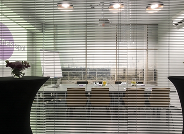 17 m² Meeting room in Warszawa Śródmieście, Nowogrodzka 56a (00-695) - 0 | MatchOffice.com