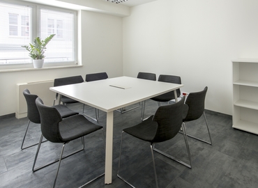 12 m² Co-working  in Warszawa Śródmieście, ul. Wiślana 8 (00-317) - 3 | MatchOffice.com