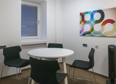 12 m² Conference hall in Warszawa Śródmieście, Plac Powstańców Warszawy 2 (00-030) - 0 | MatchOffice.com