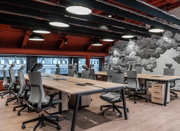 250 m² Coworking  in Warszawa Śródmieście, Plac Trzech Krzyży 10/14 (00-499) - 3 | MatchOffice.com