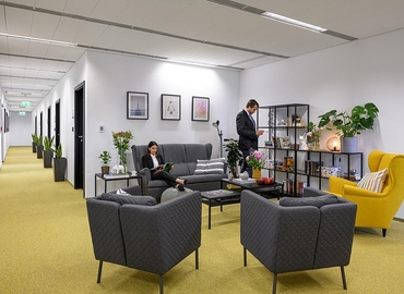 80 m² Business park property available to rent in Warsaw, Cybernetyki 10 (02-677) - 3 | MatchOffice.com