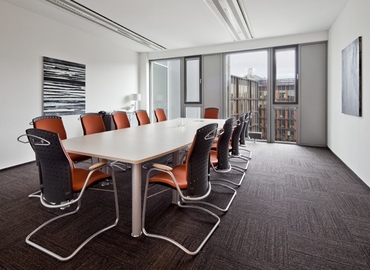 Rent a 30 m² Conference room in Warszawa Mokotów, ul. Domaniewska 39a (02-675) - 0 | MatchOffice.com