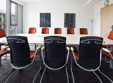 Rent a 30 m² Conference room in Warszawa Mokotów, ul. Domaniewska 39a (02-675) - 1 | MatchOffice