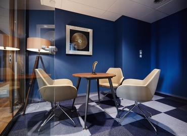  Biurowce do wynajęcia w Warszawa Śródmieście