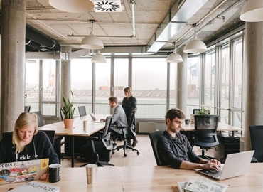 Przestrzeń coworkingową do wynajęcia w Warszawa Wola