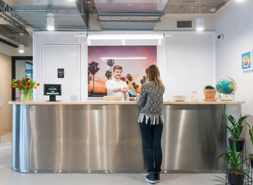 250 m² Coworking space  in Warszawa Wola, Grzybowska 62 (00-855) - 3 | MatchOffice.com