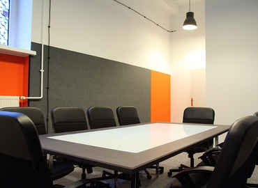 Przestrzeń coworkingową do wynajęcia w Warszawa Śródmieście