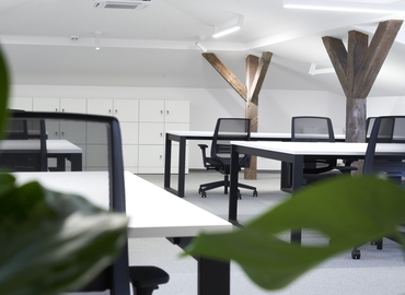 Join suitable a 29 m² Shared office  in Gdansk, Doki (80-958) - 1 | MatchOffice.com