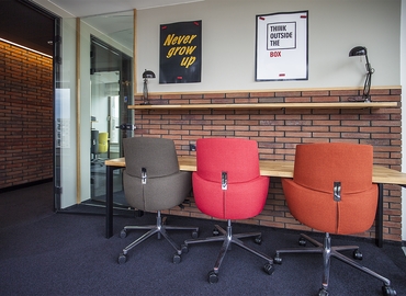 4000 m² Serviced office place available to rent in Warszawa Śródmieście, Mokotowska 1 (00-640) - 3 | MatchOffice.com