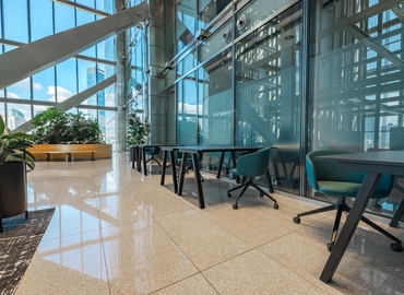  Biurowce do wynajęcia w Warszawa Śródmieście