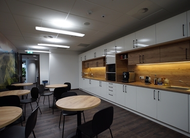 50 m² Serviced office in Warszawa Śródmieście, Aleja Jana Pawła II 22 (00-133) - 8 | MatchOffice.com