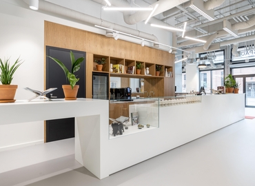 100 m² Business center in Warszawa Praga-Południe, Plac Konesera 12 (03-736) - 4 | MatchOffice.com