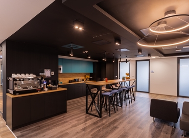 Przestrzeń coworkingową do wynajęcia w Warszawa Śródmieście