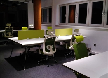 Przestrzeń coworkingową do wynajęcia w Kraków