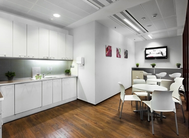  Coworking do wynajęcia w Warszawa Śródmieście