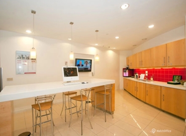  Coworking do wynajęcia w Warszawa Śródmieście