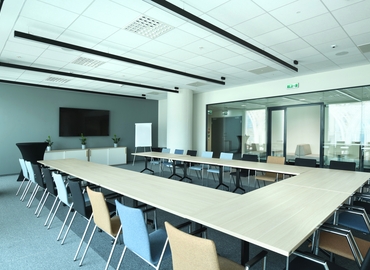 340 m² Conference center in Lodz, Piotrkowska 157a (90-440) - 1 | MatchOffice