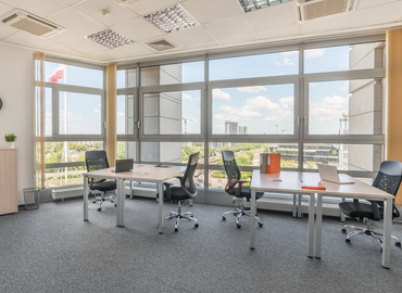 Przestrzeń coworkingową do wynajęcia w Warszawa Ursynów